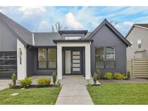 1912 SW Dickinson Lane Portland OR 97219