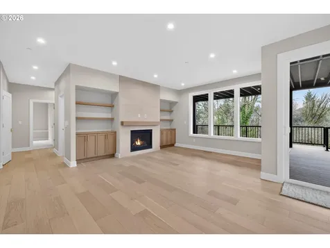 1912 SW Dickinson Lane Portland OR 97219