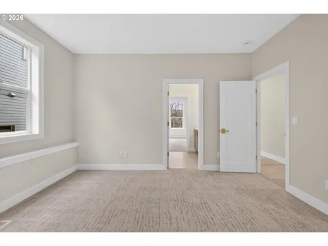 1912 SW Dickinson Lane Portland OR 97219