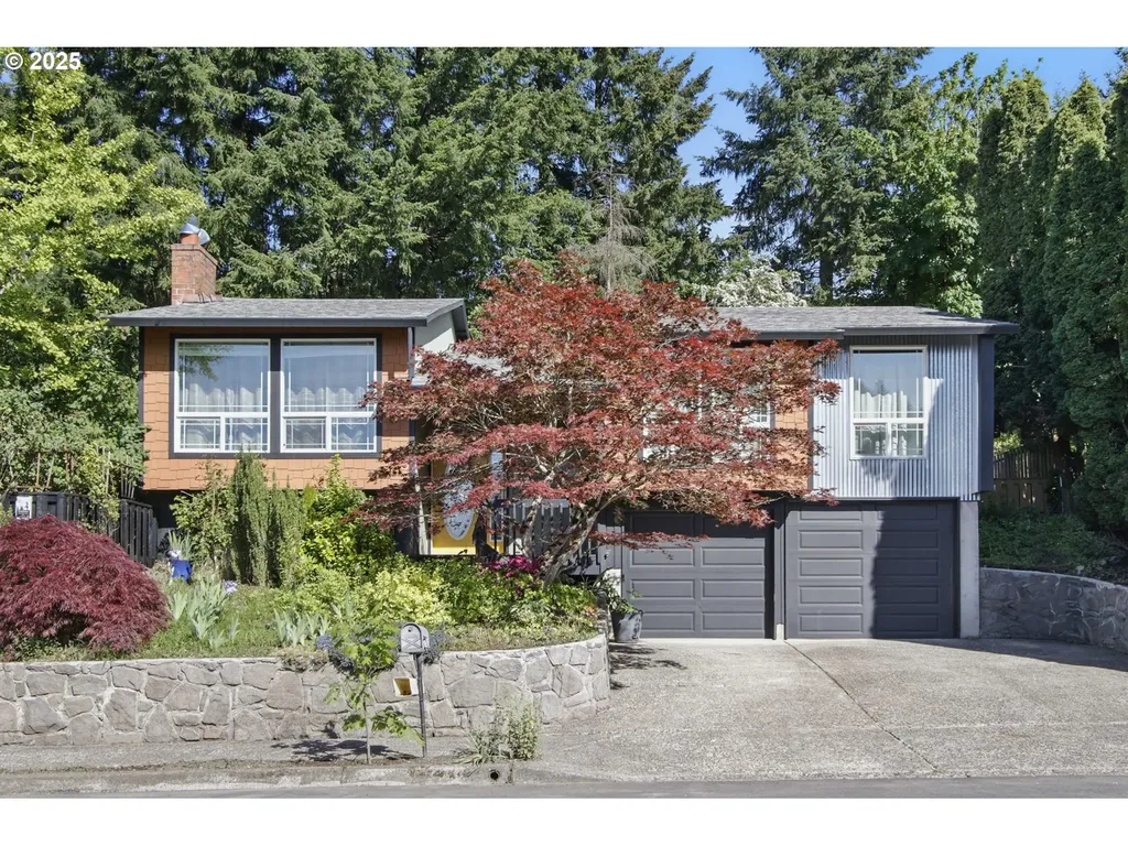 590 NW Battaglia Avenue Gresham OR 97030