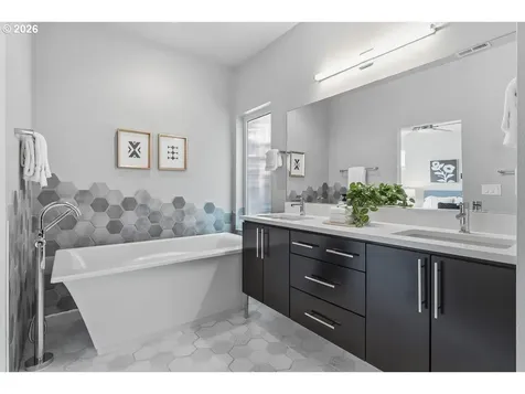 11375 SW Barber Street Wilsonville OR 97070