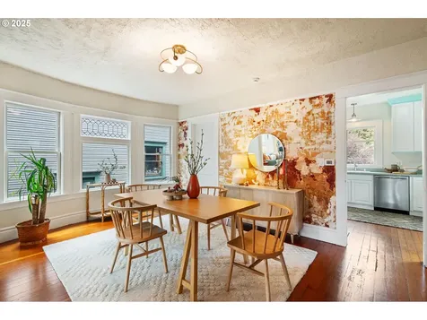 1415 SE Alder Street Portland OR 97214