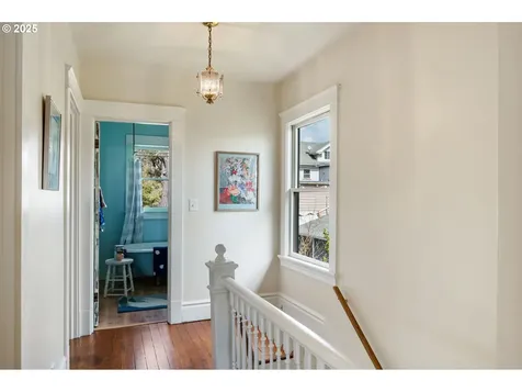 1415 SE Alder Street Portland OR 97214