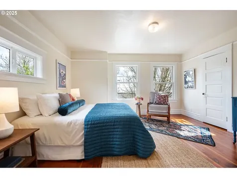 1415 SE Alder Street Portland OR 97214