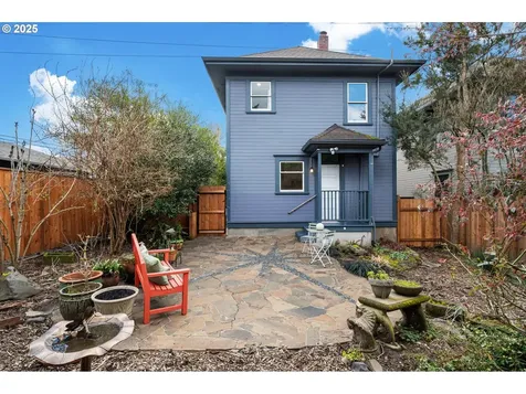 1415 SE Alder Street Portland OR 97214