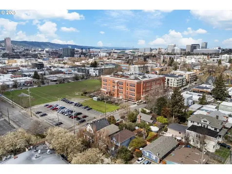 1415 SE Alder Street Portland OR 97214
