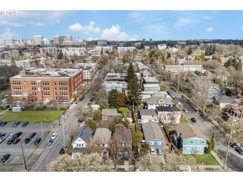 1415 SE Alder Street Portland OR 97214