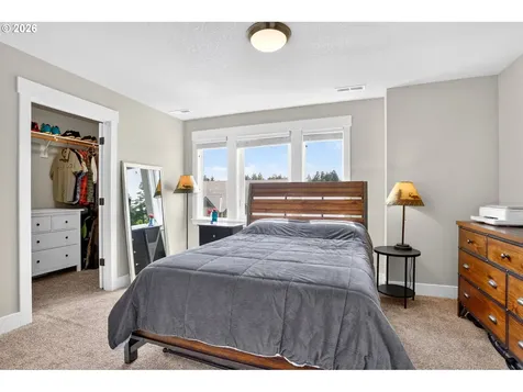 16807 Champion Way Sandy OR 97055