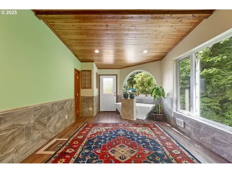435 S Crestline Drive Waldport OR 97394