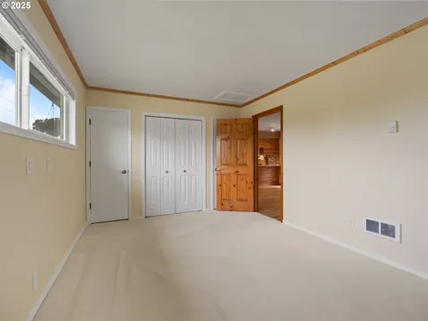 435 S Crestline Drive Waldport OR 97394