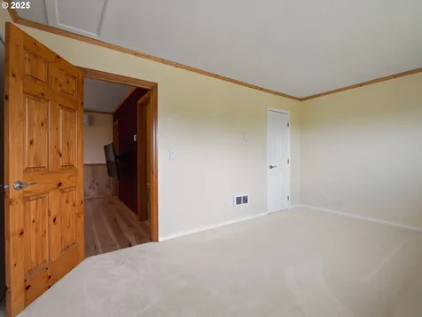 435 S Crestline Drive Waldport OR 97394