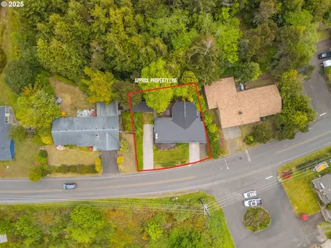 435 S Crestline Drive Waldport OR 97394