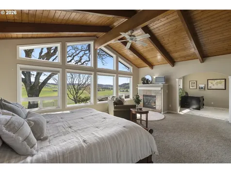 17795 NE Laughlin Road Yamhill OR 97148
