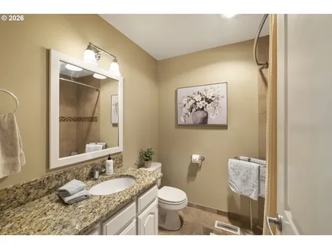 17795 NE Laughlin Road Yamhill OR 97148