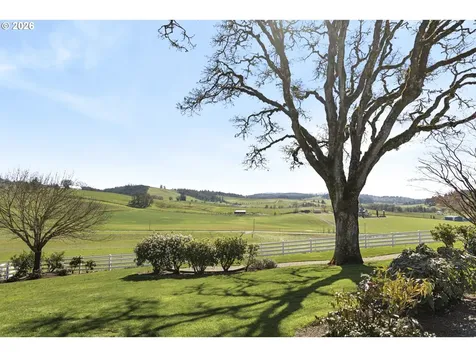 17795 NE Laughlin Road Yamhill OR 97148