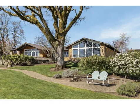17795 NE Laughlin Road Yamhill OR 97148