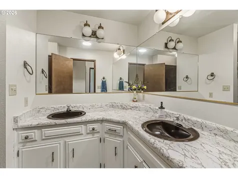 1350 Stella Road Longview WA 98632