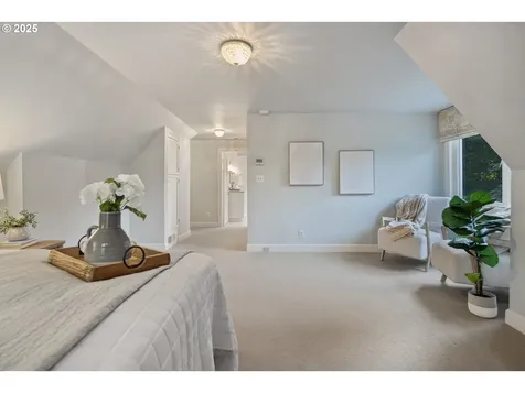 3505 SW Beaverton Avenue Portland OR 97239
