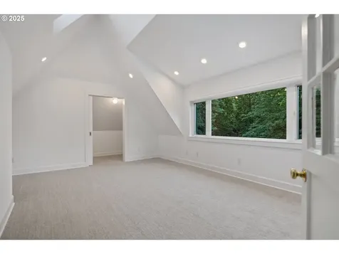 3505 SW Beaverton Avenue Portland OR 97239