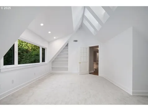 3505 SW Beaverton Avenue Portland OR 97239