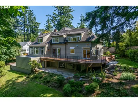 3505 SW Beaverton Avenue Portland OR 97239