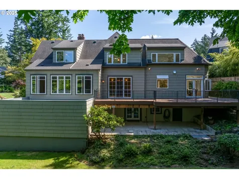 3505 SW Beaverton Avenue Portland OR 97239