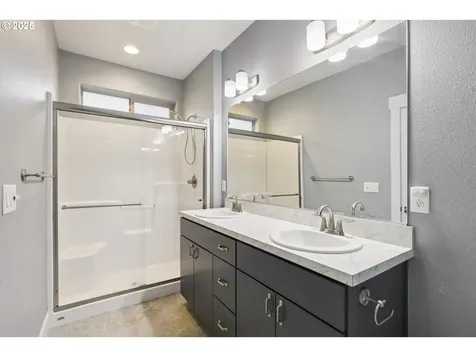3569 NE Joel Street Mcminnville OR 97128