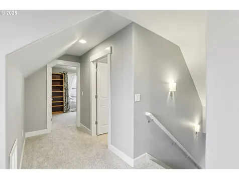 3569 NE Joel Street Mcminnville OR 97128