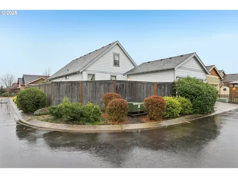 3569 NE Joel Street Mcminnville OR 97128