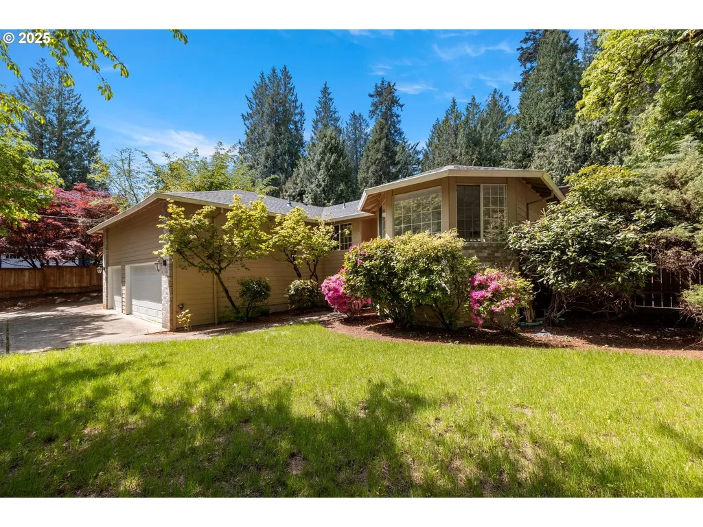 11025 SW Boones Ferry Road Portland OR 97219