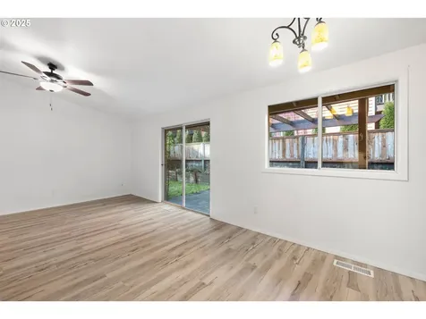 11025 SW Boones Ferry Road Portland OR 97219