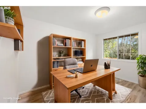 11025 SW Boones Ferry Road Portland OR 97219