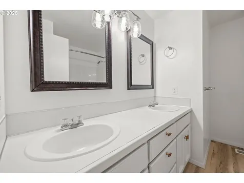 11025 SW Boones Ferry Road Portland OR 97219