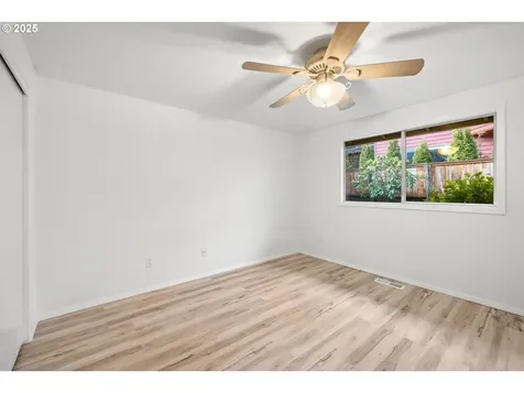 11025 SW Boones Ferry Road Portland OR 97219