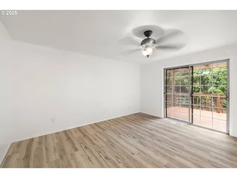 11025 SW Boones Ferry Road Portland OR 97219