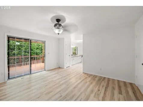 11025 SW Boones Ferry Road Portland OR 97219