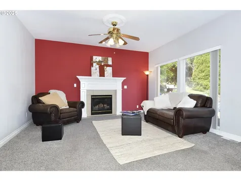 15625 SE Ogden Drive Portland OR 97236