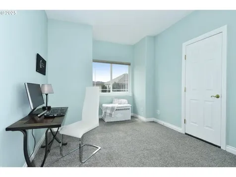 15625 SE Ogden Drive Portland OR 97236