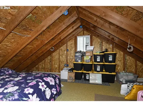 15625 SE Ogden Drive Portland OR 97236
