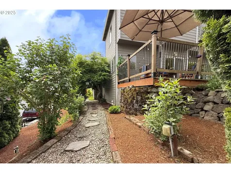 15625 SE Ogden Drive Portland OR 97236
