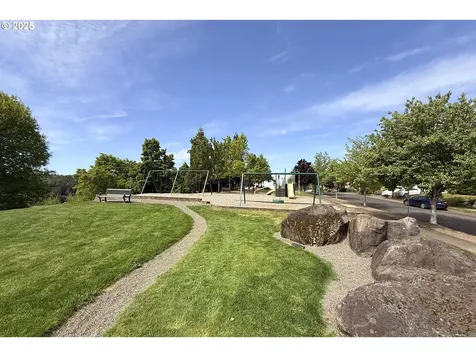15625 SE Ogden Drive Portland OR 97236