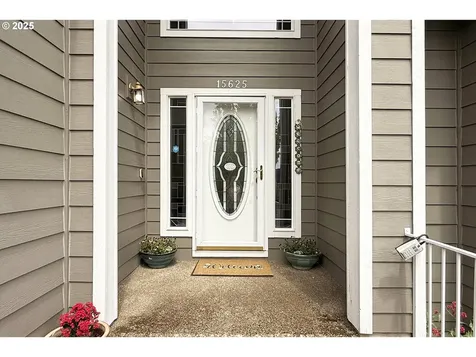 15625 SE Ogden Drive Portland OR 97236