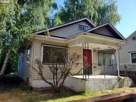 4623 SE Division Street Portland OR 97206