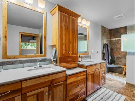 3088 SE Camwal Drive Hillsboro OR 97123
