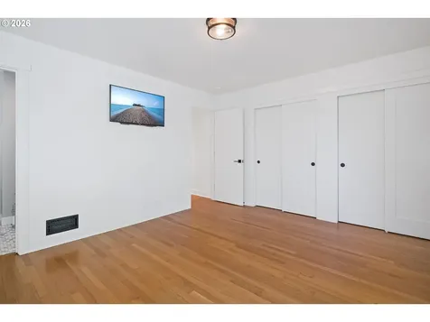 11404 S Breyman Court Portland OR 97219