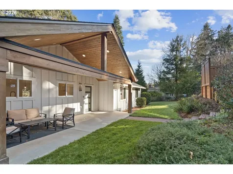 11404 S Breyman Court Portland OR 97219