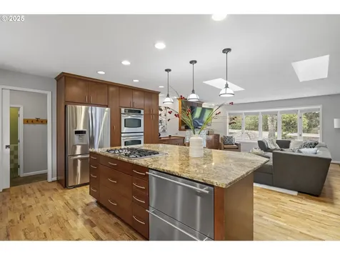 15105 SW Bull Mountain Road Portland OR 97224