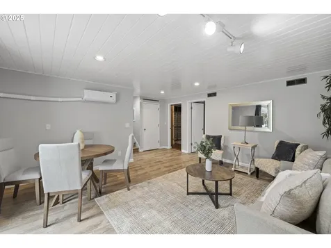 15105 SW Bull Mountain Road Portland OR 97224