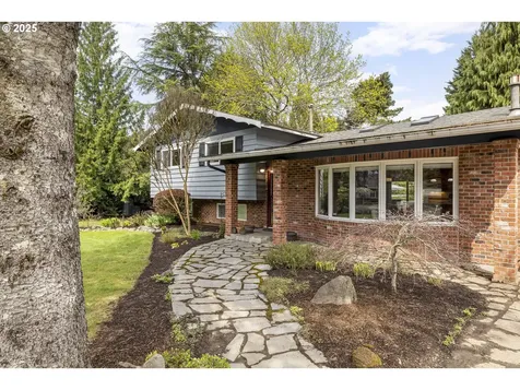15105 SW Bull Mountain Road Portland OR 97224
