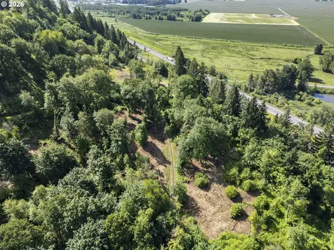 110 N Burke Road Woodland WA 98674